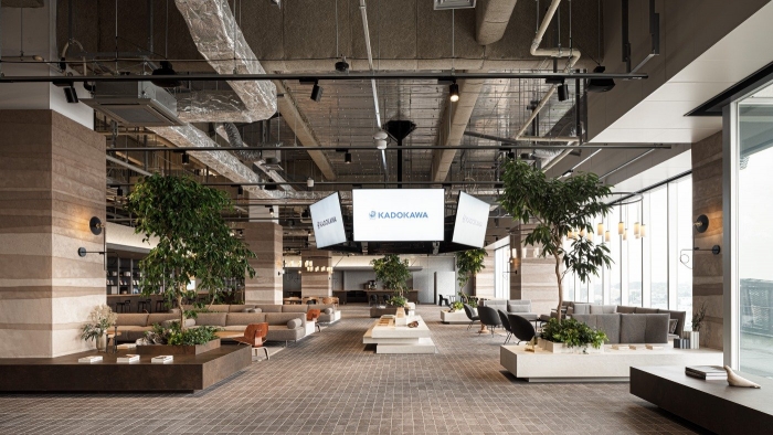 開放的なカフェ＆ラウンジスペース