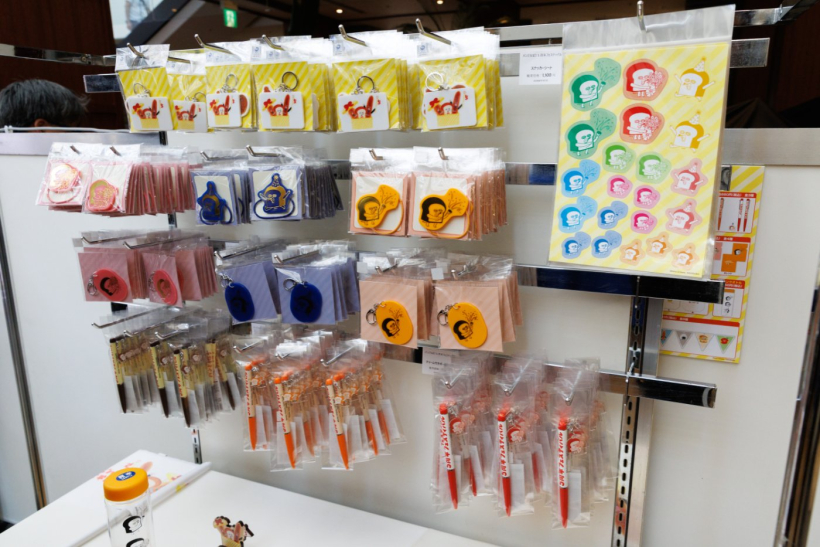 グッズショップの様子2